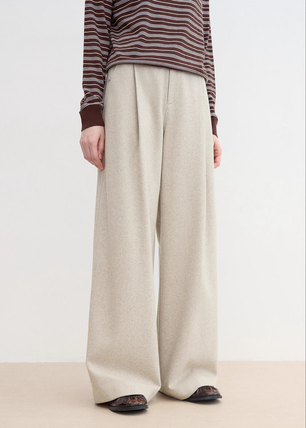 "Leisure Moments" classic low-waisted loose casual straight pants exquisite fashion sense casual pants for women-4